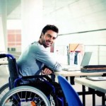 Pracownik niepełnosprawny na zwolnieniu lekarskim